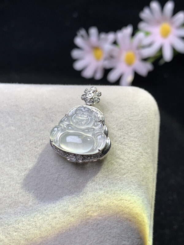 Side profile of 18K gold pendant with white jade Buddha showing depth and thickness