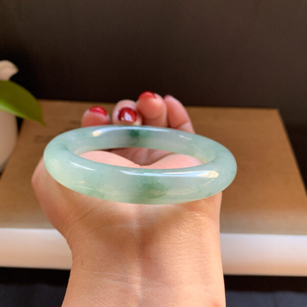 Chinese jade bracelet 55.9mm ice flower jade bangle smooth finish