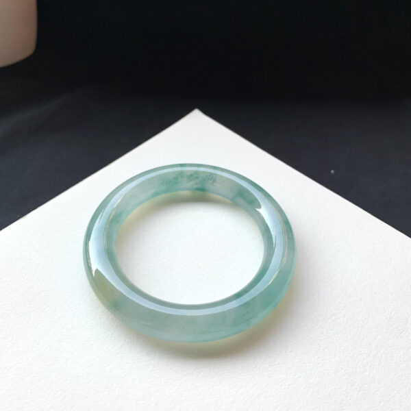 Front view of 56.7mm ice-flower jade bangle bracelet