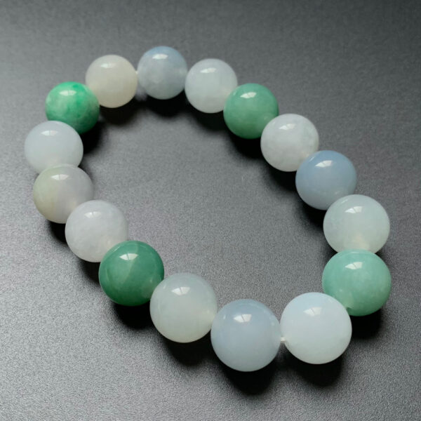 Jade bead bracelet on wrist