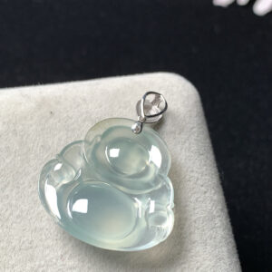 18K gold jadeite pendant with Buddha carving front view, size 25.6×25.3×6.4mm