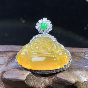Close-up of 18K Gold Buddha Necklace with Ice Sugar Yellow Jadeite