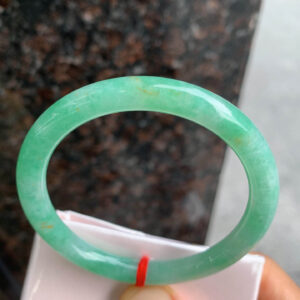 Ice Green Round Bar Jadeite Bangle 53mm Inner Diameter | Luminous & Beautiful Color
