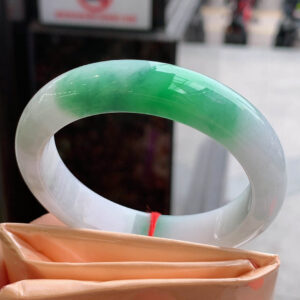 Ice Green Full Round Jadeite Bangle 52mm Inner Diameter | Premium Old Material | Sweet Color & Luminous Finish