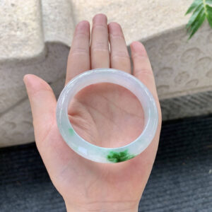 Full-Round Icy Soft Jadeite Bangle with Spicy Green Veins – 51.8mm | Fine Old Mine Jade