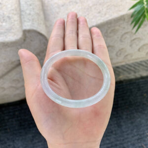 Light Spring Color Princess-Shape Jadeite Bangle – 51.2×46mm | Fine Old Mine Jade with Silk Inclusions
