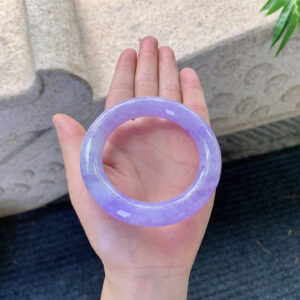 Lavender Icy Jadeite Bangle – Full Round Design | Size 53.6mm | Delicate Texture & Elegant Hue