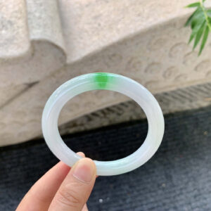 Fine-Texture Floating Green Jadeite Round-Bar Bangle | 55.5mm | Water-Rich & Old Mine Quality