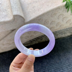 Vivid Purple Jadeite Bangle | 57.5mm Full-Round | Old Mine, Fine Texture & Subtle Silk Inclusions