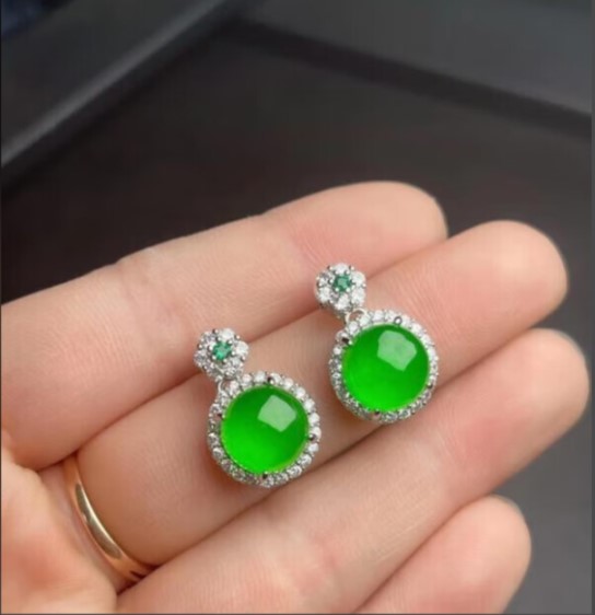 Classic jade hoop earrings for women